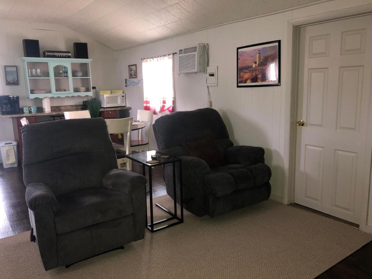 Whiskey River Cottages Formerly Seaway Slips Clayton Zewnętrze zdjęcie