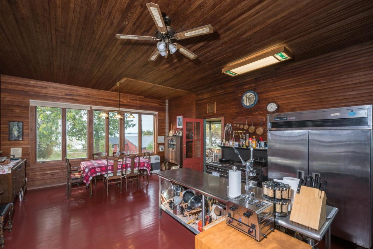 Whiskey River Cottages Formerly Seaway Slips Clayton Zewnętrze zdjęcie