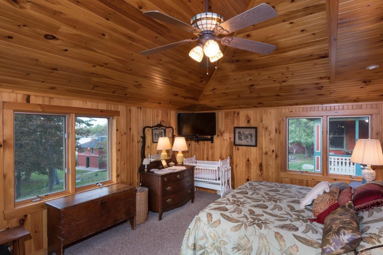 Whiskey River Cottages Formerly Seaway Slips Clayton Zewnętrze zdjęcie